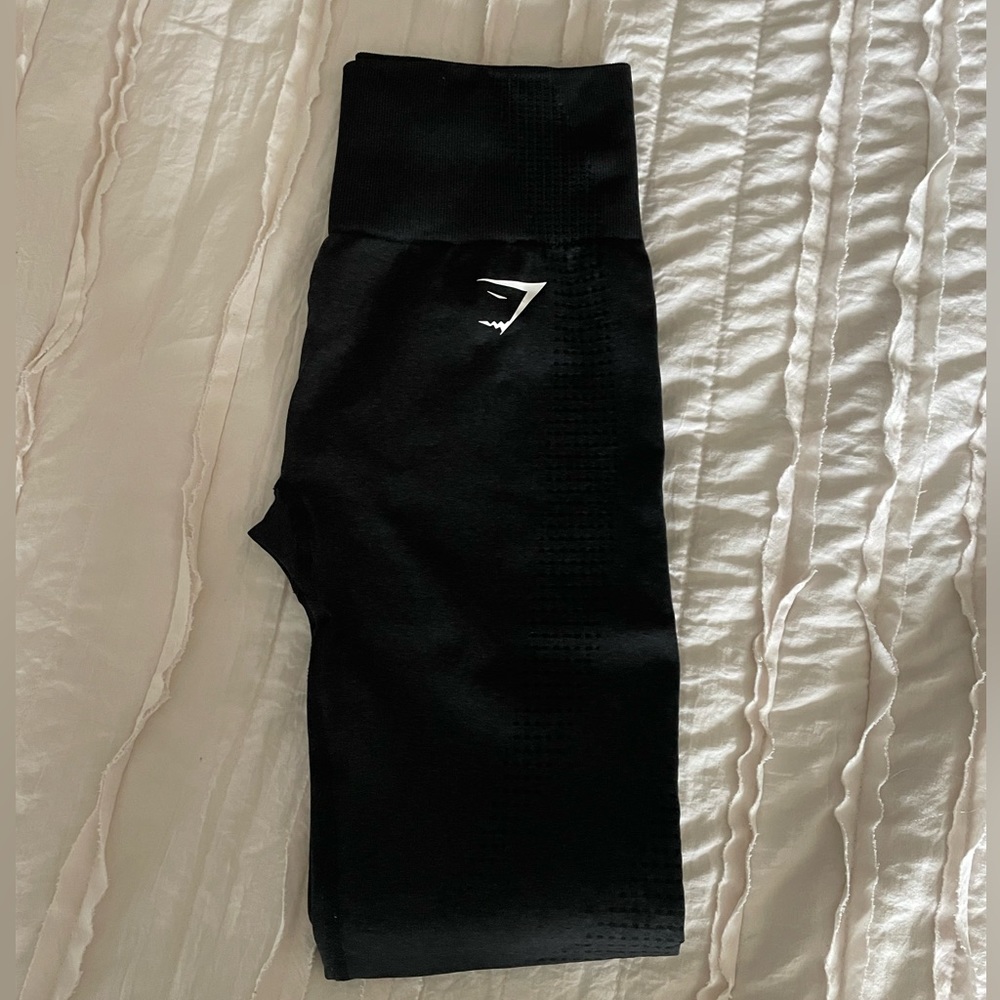 GYMSHARK pants black size xs, great condition super comfy